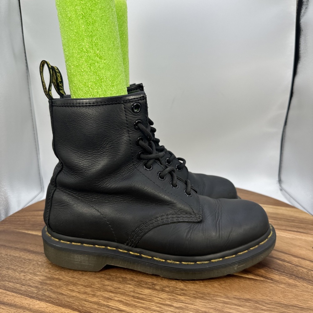 Dr. Martens 1460 Smooth Leather Lace Up Boots‎ Black Combat Goth Moto Women's 5